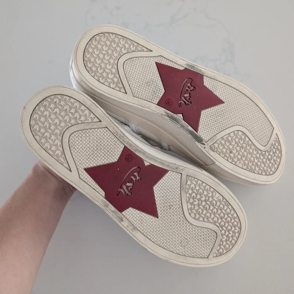 Ash White Slip-On Shoes with Star Design Size 8 - Picture 6 of 7